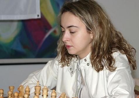 Antoaneta Stefanova and Kiril Georgiev beat on a chess tournament in Barcelona