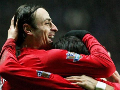 United presents a game with Berbatov-related prizes