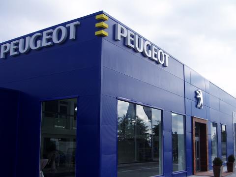 Peugeot opens store in Varna
