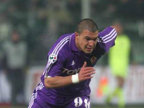 It’s official – Bojinov signs with Parma